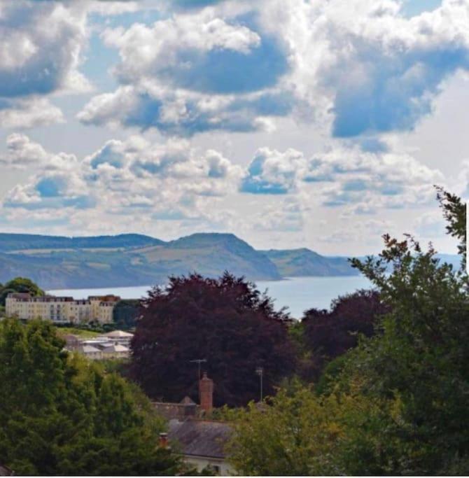 Beautiful Large Property, Sleeps 9 Walking Distance To The Sea , Beaches And Restaurants Fantastic Interior Lyme Regis Luaran gambar