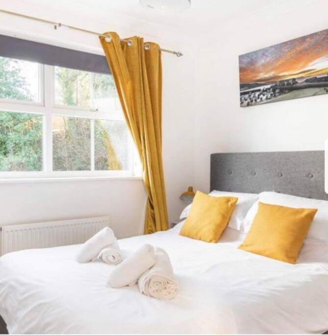 Beautiful Large Property, Sleeps 9 Walking Distance To The Sea , Beaches And Restaurants Fantastic Interior Lyme Regis Luaran gambar